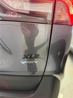 تۆیۆتا ڕاڤ 4